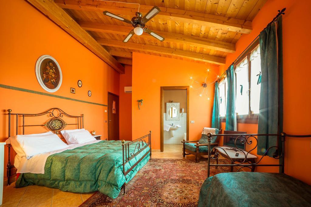 Villa Le Mistral à Sommacampagna Chambre photo